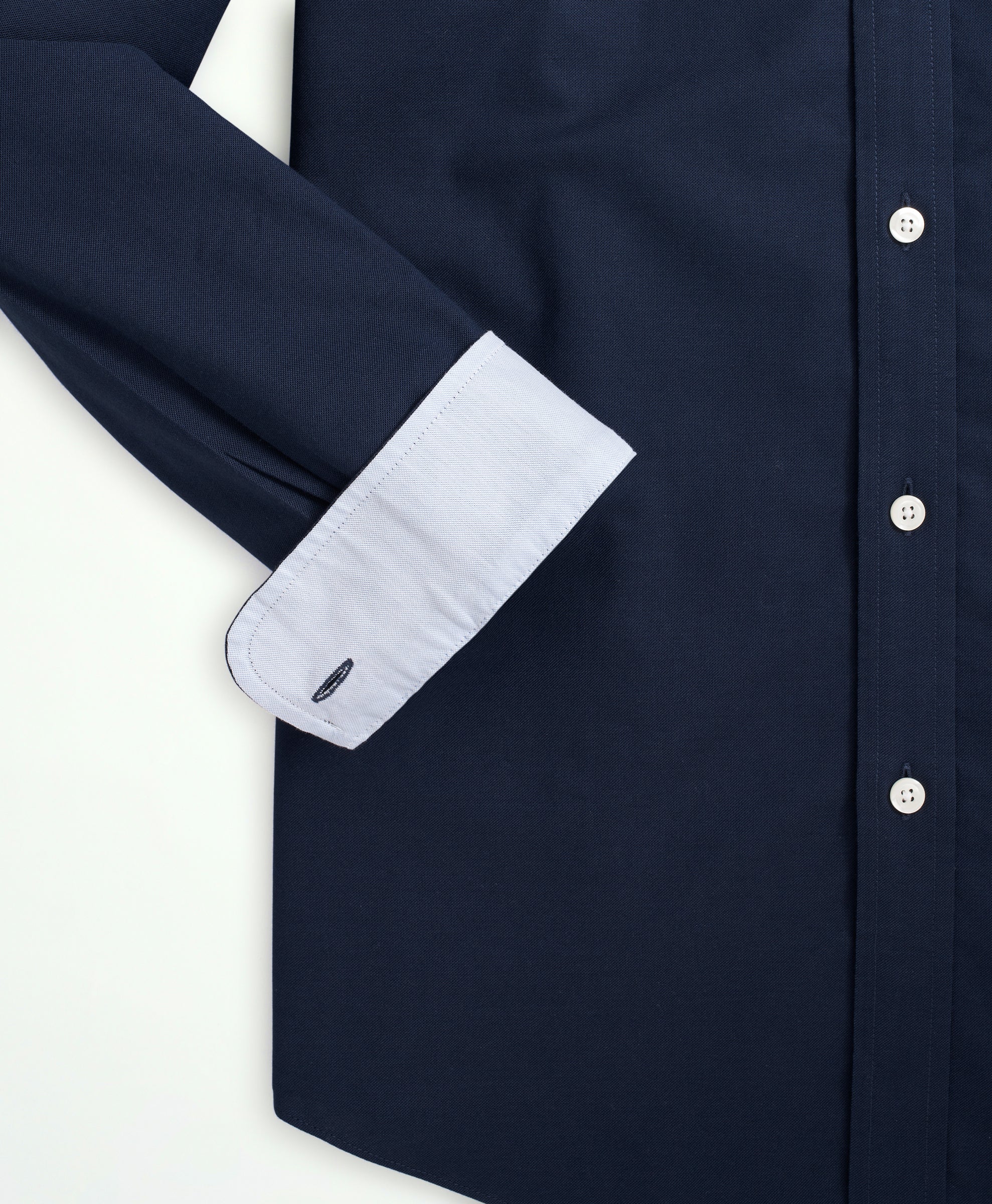 เสื้อเชิ้ตผ้าอ็อกซ์ฟอร์ด Non-Iron ทรง Regular Fit